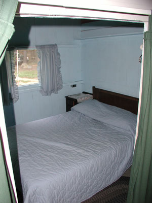 Bedroom2.jpg